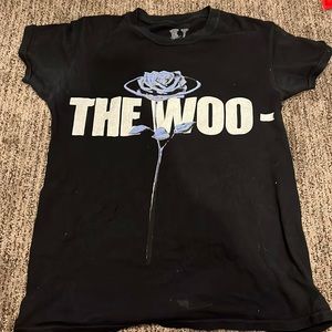 100% authentic Men’s size small V-Lone t shirt